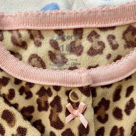 Carter’s Baby/Toddler Girls’ Fleece Pajama/Sleep N Play Sets, Size 18 Months - Picture 2 of 4